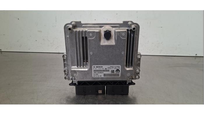 Used Engine management computer Jeep Avenger 1.2 GSE T3 Price € 266,20 Inclusive VAT offered by Autohandel Didier