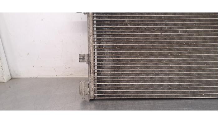 Klima Kondensor van een Renault Master III (FV) 2.3 dCi 135 16V FWD 2023