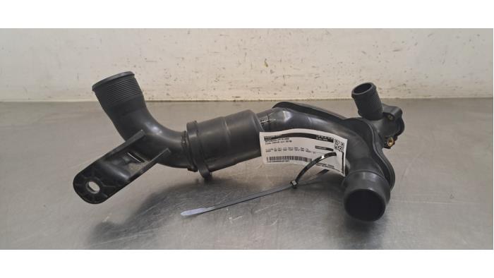 Gebrauchte Intercooler Schlauch Ford Focus 4 1.0 Ti-VCT EcoBoost 12V 100 Preis € 48,40 Mit Mehrwertsteuer angeboten von Autohandel Didier