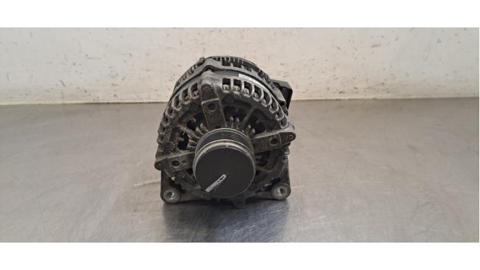 Begagnade Dynamo Porsche Panamera (971G) 4.0 V8 4S Diesel Pris € 592,90 Inklusive moms erbjuds av Autohandel Didier