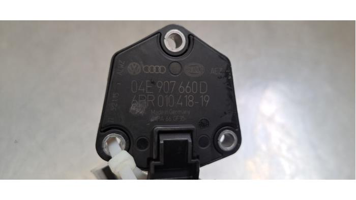 Ölstandsensor van een Volkswagen Polo V (6R) 1.4 TDI 2018