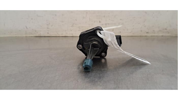 Begagnade Oljenivåsensor Volkswagen Polo V (6R) 1.4 TDI Pris € 18,15 Inklusive moms erbjuds av Autohandel Didier