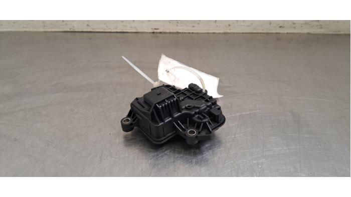 Usagé Pompe à eau Volkswagen Polo V (6R) 1.4 TDI Prix € 30,25 Prix TTC proposé par Autohandel Didier