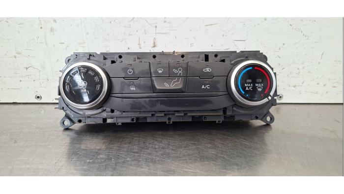 Usagé Commande chauffage Ford Transit Custom 2.0 TDCi 16V Eco Blue 130 Prix € 60,50 Prix TTC proposé par Autohandel Didier
