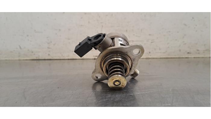Begagnade Högtryckspump Volkswagen Arteon (3HAB) 1.5 TSI 16V Pris € 36,30 Inklusive moms erbjuds av Autohandel Didier