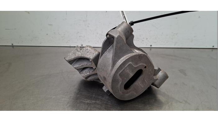 Used Engine mount Fiat Doblo Cargo (263) 1.3 D Multijet Price € 30,25 Inclusive VAT offered by Autohandel Didier