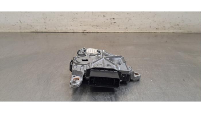 Used Automatic gearbox computer Opel Astra L (F3/FB/FM/FP) 1.6 Plug-in Hybrid Turbo 16V Price € 163,35 Inclusive VAT offered by Autohandel Didier