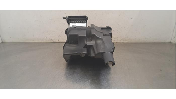 Begagnade Luftfilterhus Peugeot Expert (V1/VA/VB/VE/VF/VT/VY) 2.0 Blue HDi 180 16V Pris € 60,50 Inklusive moms erbjuds av Autohandel Didier