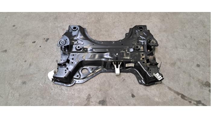 Begagnade Underram Peugeot 408 1.2 12V PureTech 130 Pris € 266,20 Inklusive moms erbjuds av Autohandel Didier