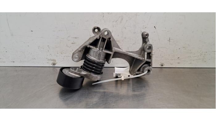Spanner sonstige van een Renault Clio IV (5R) 0.9 Energy TCE 90 12V 2019