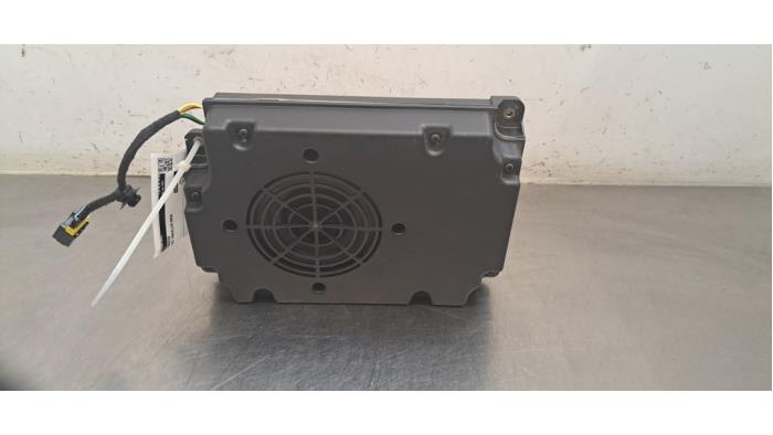 Gebrauchte Subwoofer Peugeot Traveller 2.0 Blue HDi 180 16V Preis € 60,50 Mit Mehrwertsteuer angeboten von Autohandel Didier