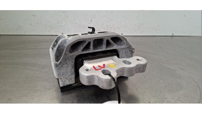 Usagé Support moteur Ford Transit 2.0 TDCi 16V Eco Blue 130 Prix € 36,30 Prix TTC proposé par Autohandel Didier