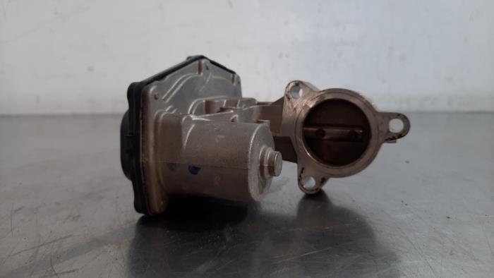 Gebrauchte AGR Ventil BMW 1 serie (F40) 116d 1.5 12V TwinPower Preis € 60,50 Mit Mehrwertsteuer angeboten von Autohandel Didier