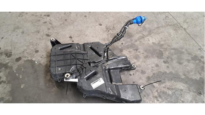 Gebrauchte Adblue Tank Ford Transit Custom 2.0 EcoBlue 110 Preis € 532,40 Mit Mehrwertsteuer angeboten von Autohandel Didier