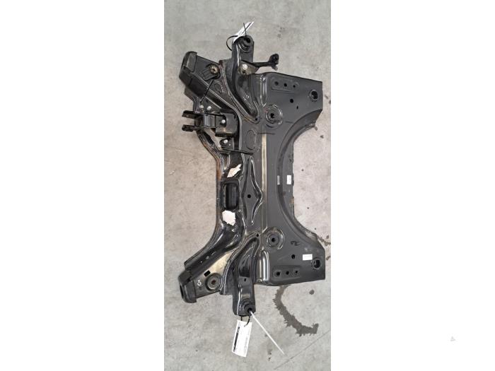 Begagnade Underram Toyota ProAce 2.0 D-4D 140 16V Pris € 199,65 Inklusive moms erbjuds av Autohandel Didier