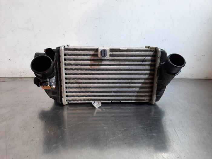 Used Intercooler Kia Stonic (YB) 1.0i T-GDi 12V Price € 229,90 Inclusive VAT offered by Autohandel Didier