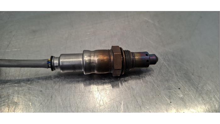 Sonde lambda d'un Peugeot 5008 III (KA/KB/KC) 1.6 16V Plug-in Hybrid 195 2024