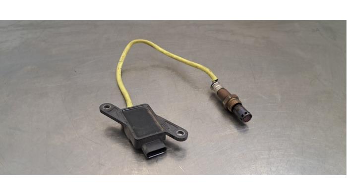 Usados Sensor Nox Mercedes Vito Tourer (447.7) 2.2 114 CDI 16V Precio € 133,10 IVA incluido ofrecido por Autohandel Didier