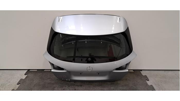 Begagnade Baklucka Mercedes A (177.0) 1.3 A-180 Turbo Mild Hybrid Pris € 399,30 Inklusive moms erbjuds av Autohandel Didier