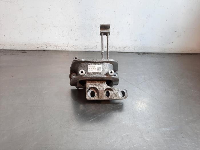 Engine mount Volkswagen Tiguan (AD1), 2016 / 2024 2.0 TDI 16V BlueMotion Technology SCR, SUV, Diesel, 1,968cc, 110kW (150pk), FWD, DFGA; DTSB; DTSA, 2016-01 / 2024-04 (Used)