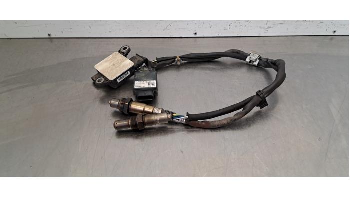 Usados Sensor Nox Mini Clubman (F54) 1.5 One D 12V Precio € 121,00 IVA incluido ofrecido por Autohandel Didier