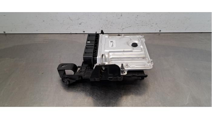 Used Engine management computer Peugeot 208 II (UB/UH/UP) 1.2 Vti 12V PureTech 100 Price € 266,20 Inclusive VAT offered by Autohandel Didier