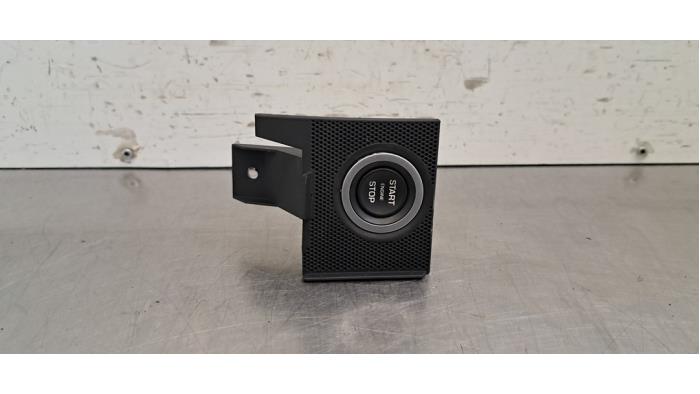 Używane Przelacznik Start/Stop Landrover Range Rover Sport (LW) 3.0 V6 P400 Cena € 24,20 Z VAT oferowane przez Autohandel Didier