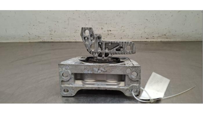 Used Engine mount Renault Master III (FV) 2.3 dCi 150 16V FWD Price € 30,25 Inclusive VAT offered by Autohandel Didier