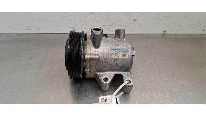 Usagé Pompe clim Suzuki Swift (ZCE/ZDE) 1.2 VVT 12V Hybrid Prix € 266,20 Prix TTC proposé par Autohandel Didier
