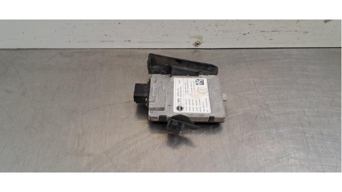 Używane czujnik radarowy MG HS/EHS I (AS23) 1.5 EHS T-GDI Hybrid Cena € 163,35 Z VAT oferowane przez Autohandel Didier