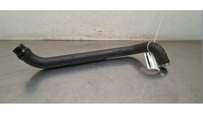 Gebrauchte Intercooler Rohr Hyundai i30 (PDEB5/PDEBB/PDEBD/PDEBE) 1.5 T-GDI 16V Hybrid 48V Preis € 48,40 Mit Mehrwertsteuer angeboten von Autohandel Didier