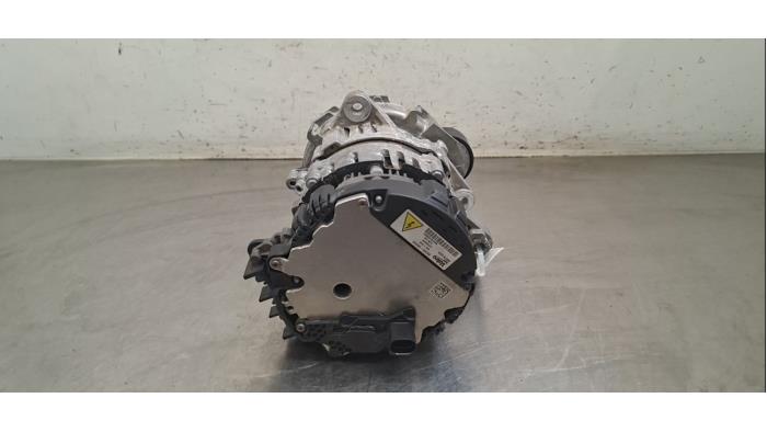 Dynamo van een Hyundai i30 (PDEB5/PDEBB/PDEBD/PDEBE) 1.5 T-GDI 16V Hybrid 48V 2024
