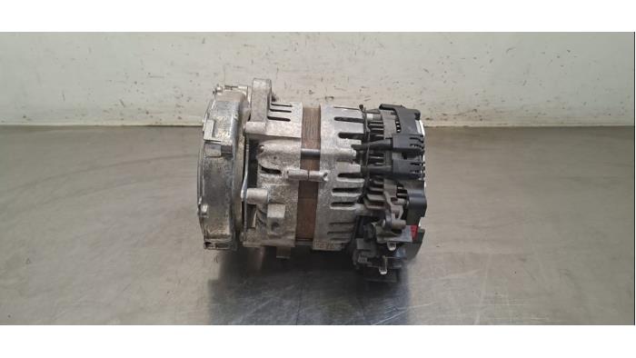 Dynamo van een Hyundai i30 (PDEB5/PDEBB/PDEBD/PDEBE) 1.5 T-GDI 16V Hybrid 48V 2024