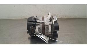 Dynamo van een Hyundai i30 (PDEB5/PDEBB/PDEBD/PDEBE) 1.5 T-GDI 16V Hybrid 48V 2024