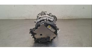 Dynamo van een Hyundai i30 (PDEB5/PDEBB/PDEBD/PDEBE) 1.5 T-GDI 16V Hybrid 48V 2024