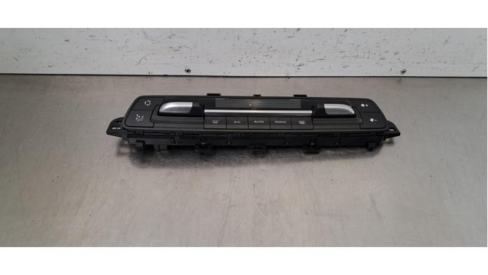 Usagé Commande chauffage Citroen Jumpy 2.0 Blue HDI 120 Prix € 133,10 Prix TTC proposé par Autohandel Didier