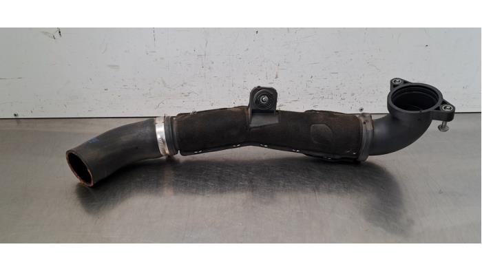 Gebrauchte Intercooler Rohr Volkswagen Passat Variant (3G5) 2.0 TDI 16V 150 Preis € 30,25 Mit Mehrwertsteuer angeboten von Autohandel Didier