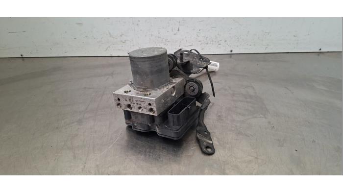 Begagnade ABS-pump Seat Ibiza V (KJB) 1.0 MPI 12V Pris € 60,50 Inklusive moms erbjuds av Autohandel Didier