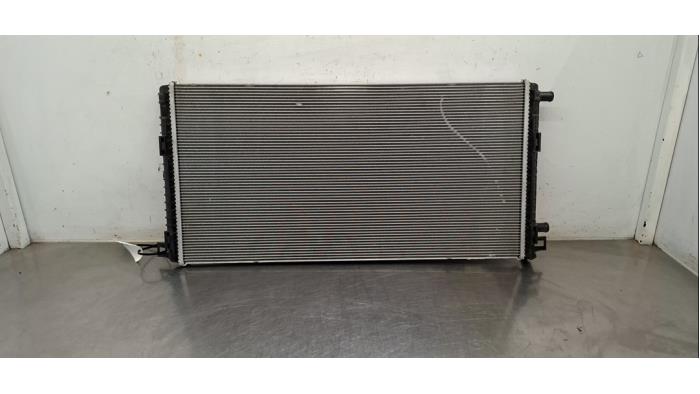 Usagé Radiateur Audi e-tron Sportback (GEA) 50 Prix € 163,35 Prix TTC proposé par Autohandel Didier
