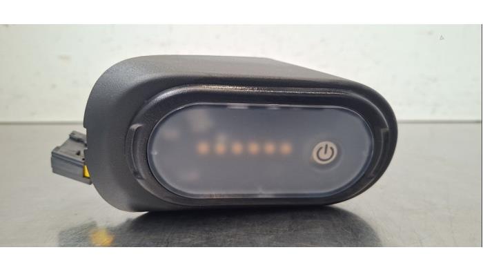 Używane Lampa Citroen Berlingo 1.5 BlueHDi 130 Cena € 36,30 Z VAT oferowane przez Autohandel Didier