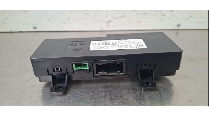 Usados Módulo Bluetooth Citroen Berlingo 1.5 BlueHDi 130 Precio € 48,40 IVA incluido ofrecido por Autohandel Didier