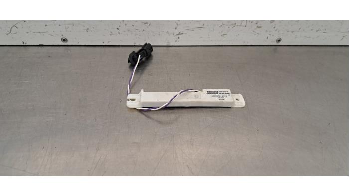 Używane Keyless Entry-Antena Renault Espace (RFCJ) 2.0 Blue dCi 160 Cena € 18,15 Z VAT oferowane przez Autohandel Didier