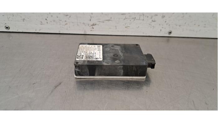 Begagnade Radarsensor Mercedes C (W205) C-200d 1.6 Turbo 16V Pris € 181,50 Inklusive moms erbjuds av Autohandel Didier