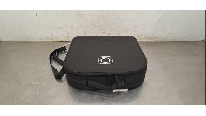 Usagé Divers Mercedes EQB (X243) 250+ 71 kWh Prix € 36,30 Prix TTC proposé par Autohandel Didier