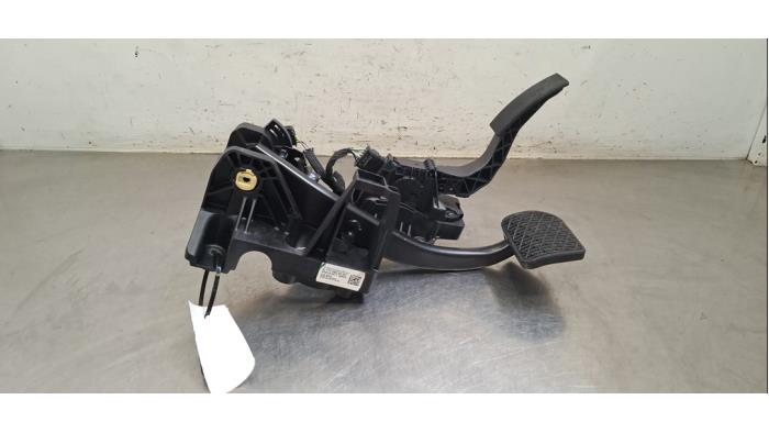 Usagé Kit pédales Mercedes EQB (X243) 250+ 71 kWh Prix € 60,50 Prix TTC proposé par Autohandel Didier