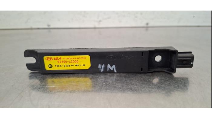 Używane Keyless Entry-Antena Kia EV9 (MV1) 99.8 kWh Cena € 24,20 Z VAT oferowane przez Autohandel Didier