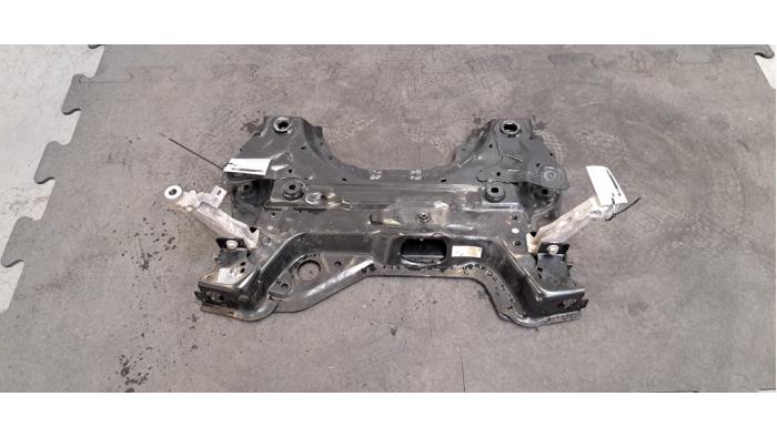 Begagnade Underram Peugeot 5008 II (M4/MC/MJ/MR) 1.2 12V e-THP PureTech 130 Pris € 266,20 Inklusive moms erbjuds av Autohandel Didier