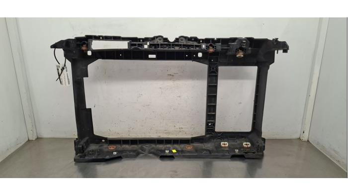 Używane Panel przedni Peugeot 2008 (UD/UK/UR/US/UX) 1.2 VTi 12V PureTech 100 Cena € 199,65 Z VAT oferowane przez Autohandel Didier