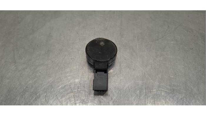 Begagnade Regnsensor Peugeot 508 (F3/FB/FH/FP) Pris € 36,30 Inklusive moms erbjuds av Autohandel Didier