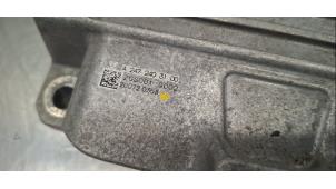 Engine mount from a Mercedes-Benz CLA (118.3) 1.3 CLA-200 Turbo 16V 2022